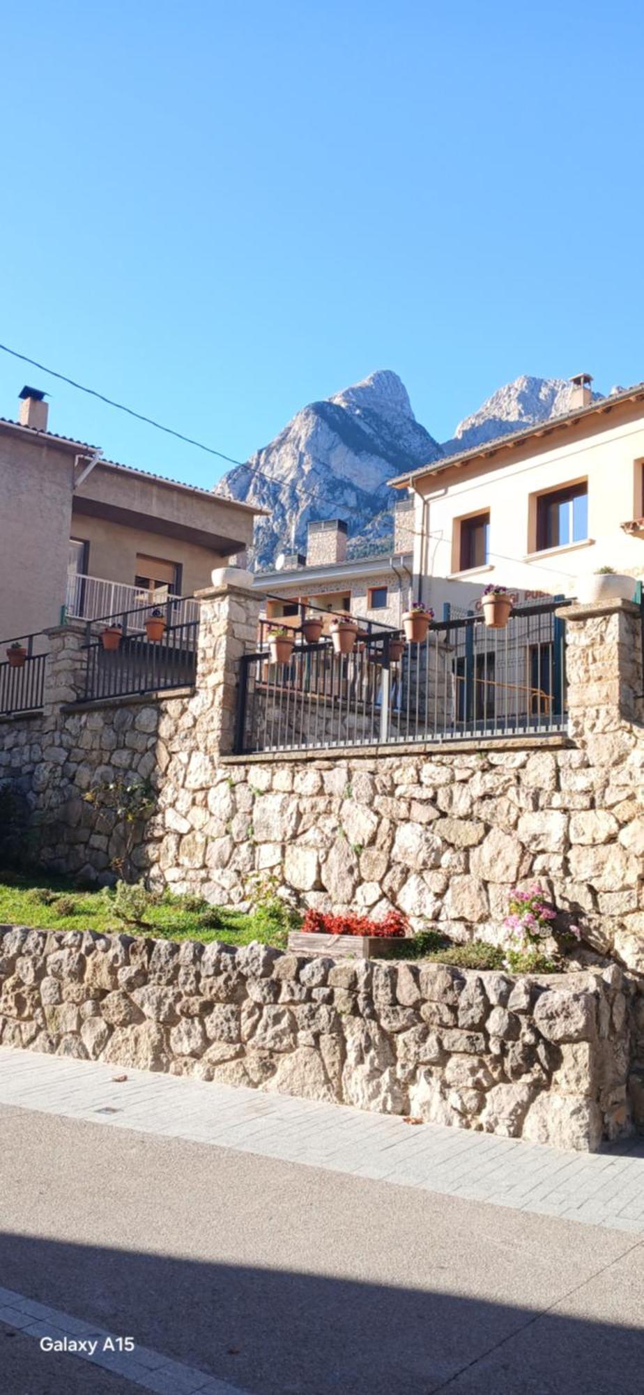 La Cara Nord , Alojamiento Turistico ,Saldes, A Los Pies Del Pedraforca, Apartamento ภายนอก รูปภาพ